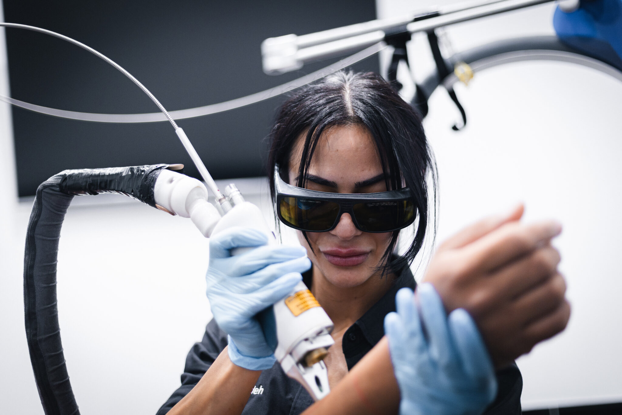 Is Laser Hair Removal for Men in Sydney Safe and Effective for All Skin Types?